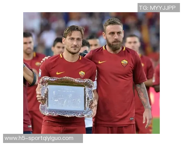 昔日罗马太太团重聚托蒂德罗西前妻携现任伴侣共享度假时光